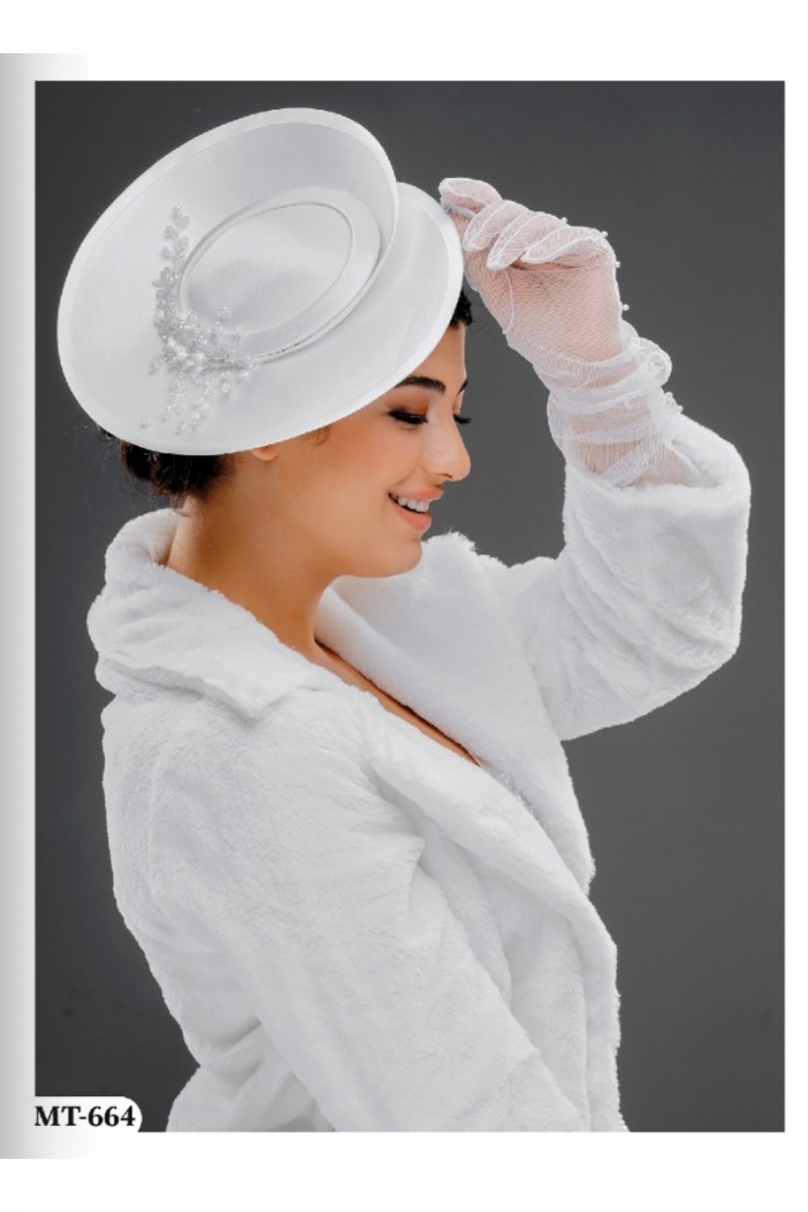 İnci Detaylı Büyük Kenarlı Beyaz Gelin Kepi